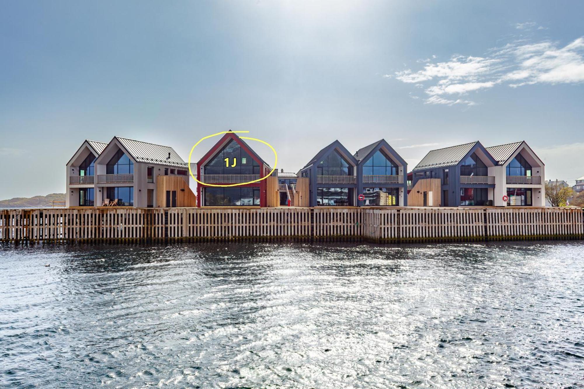 Rorbuleilighet 1J Henningsvær Dış mekan fotoğraf