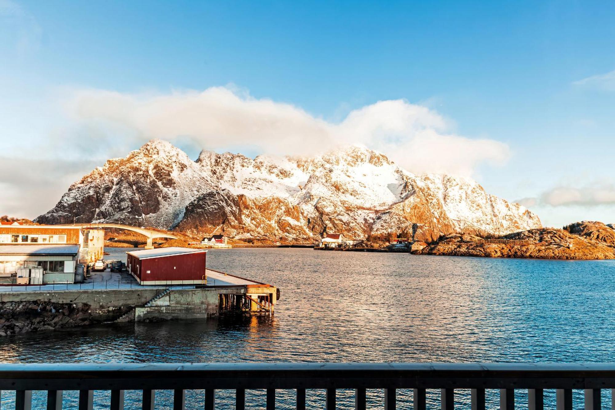 Rorbuleilighet 1J Henningsvær Dış mekan fotoğraf